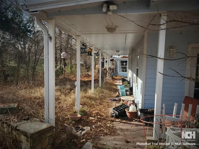 Photo 2 — 37 Lakeaire Drive, Eufaula, OK 74432