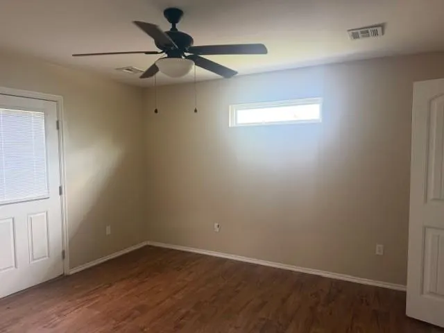 Photo 2 — 418 S Cleveland Avenue, Chandler, OK 74834