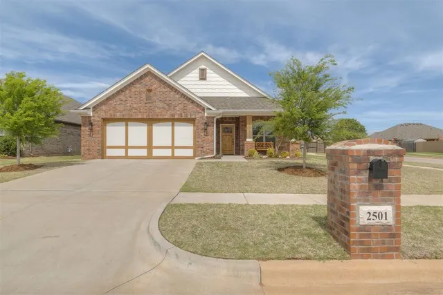 Photo 4 — 2501 NW 179th Street, Edmond, OK 73012