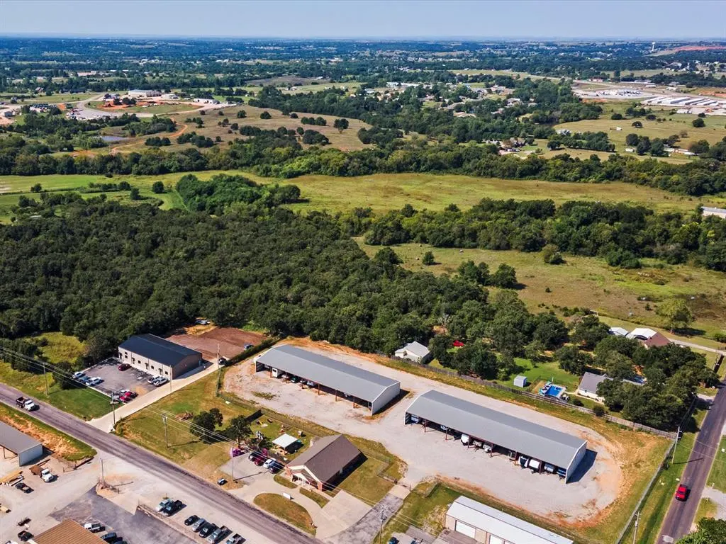 Photo 6 — 801 S Tyler Avenue, Blanchard, OK 73010