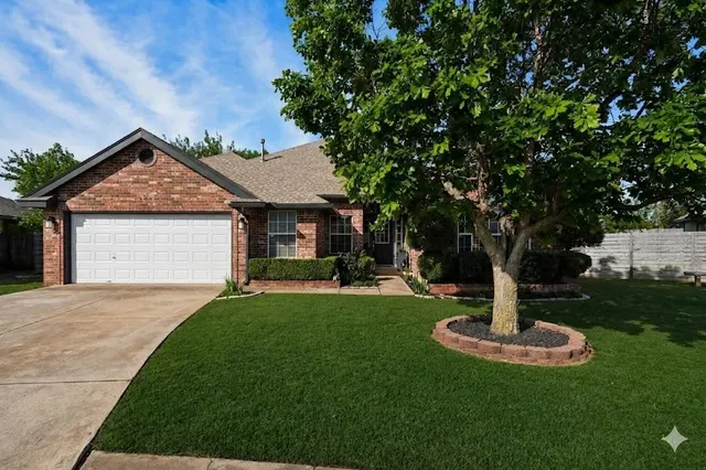 Photo 8 — 2617 Prescott Avenue, Edmond, OK 73013
