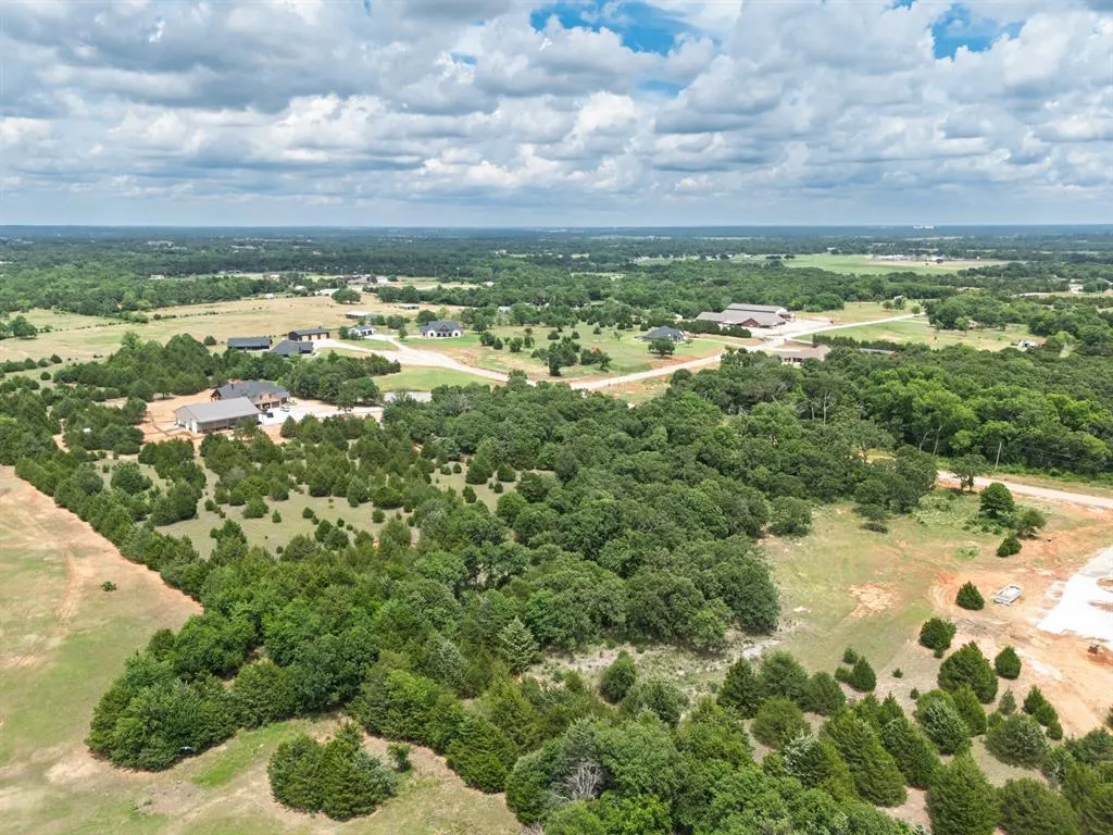 Photo 4 — 107 Pine Valley Lane, Shawnee, OK 74801