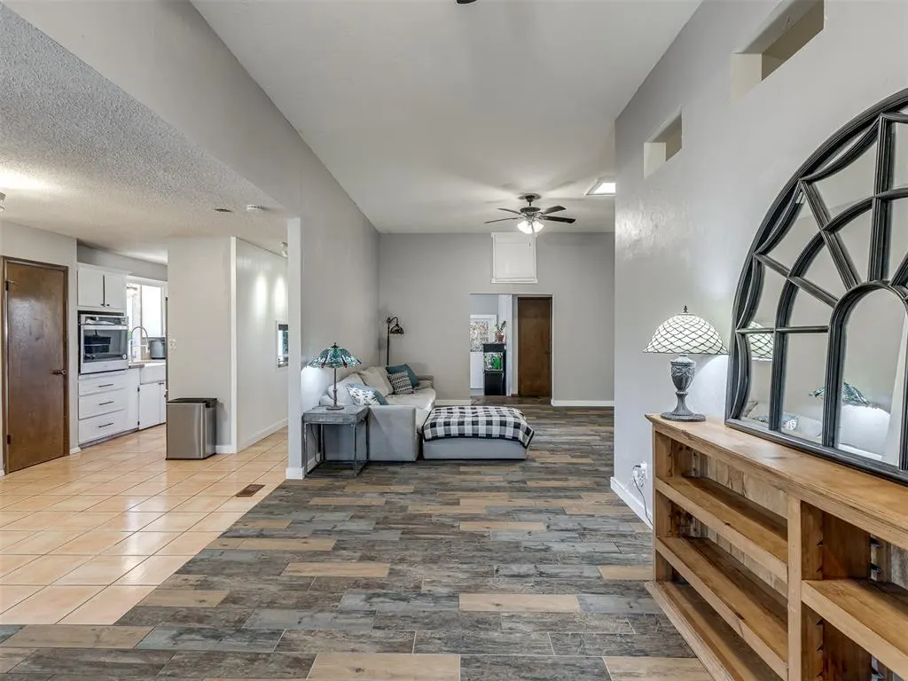 Photo 5 — 227 Abney SW, Piedmont, OK 73078