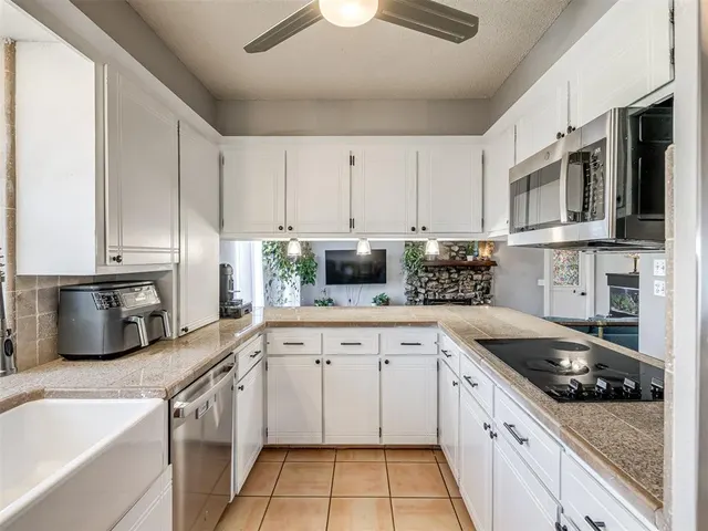 Photo 8 — 227 Abney SW, Piedmont, OK 73078