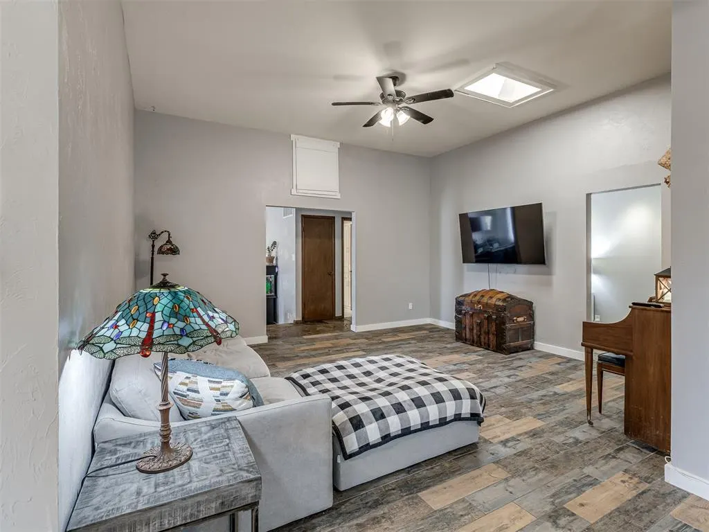 Photo 11 — 227 Abney SW, Piedmont, OK 73078
