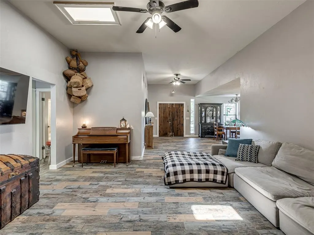 Photo 13 — 227 Abney SW, Piedmont, OK 73078