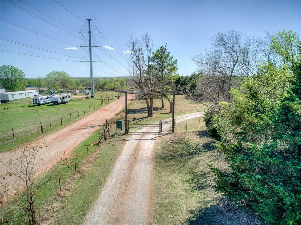 Photo 45 — 227 Abney SW, Piedmont, OK 73078
