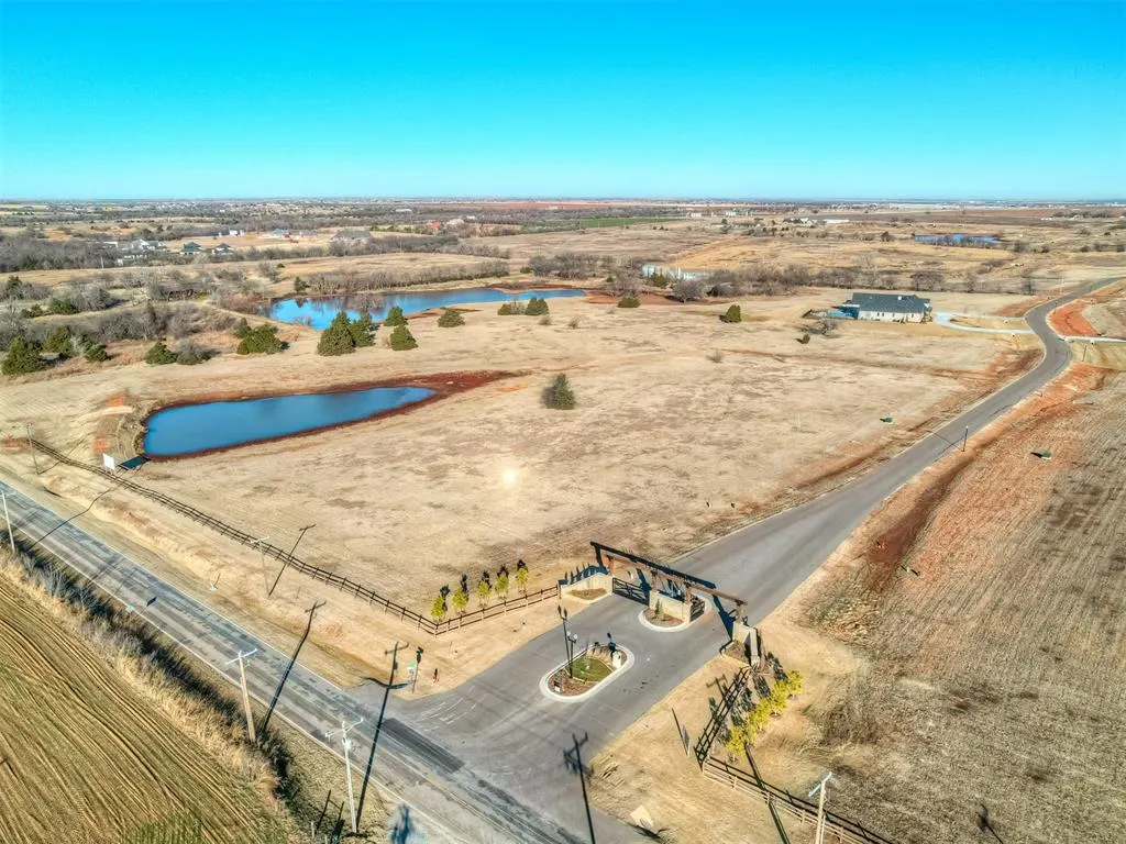 Photo 5 — 20978 Rush Creek Road, Edmond, OK 73025