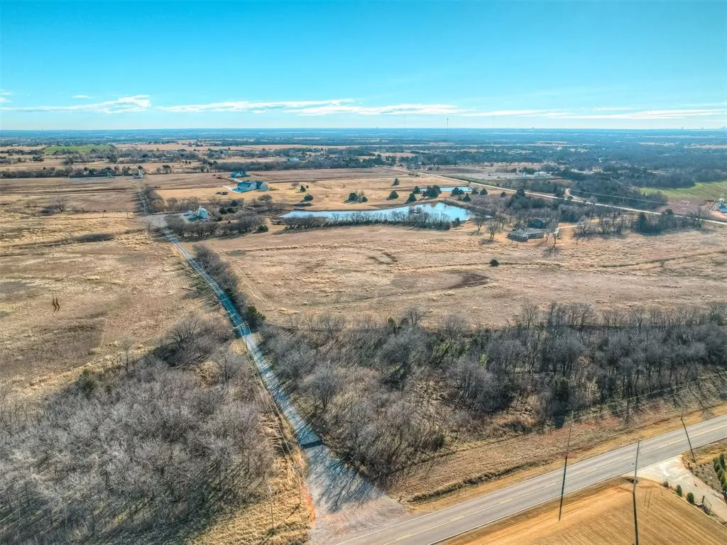 Photo 17 — 20978 Rush Creek Road, Edmond, OK 73025