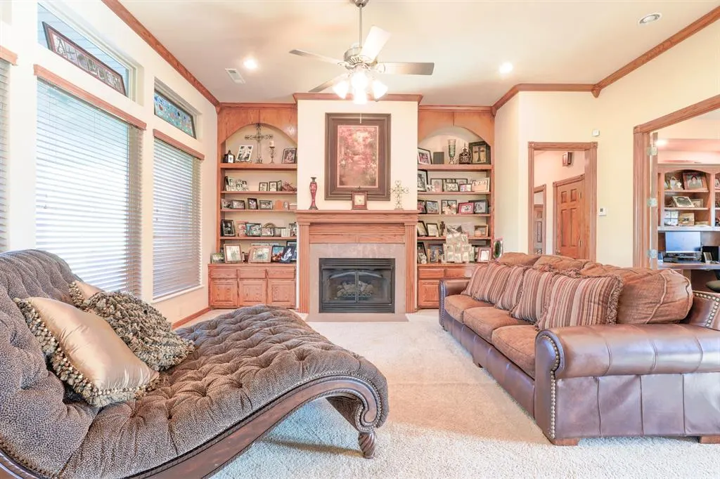 Photo 11 — 404 W Lakeview Drive, Tecumseh, OK 74873