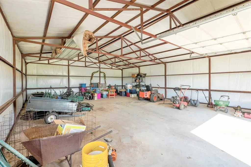 Photo 42 — 404 W Lakeview Drive, Tecumseh, OK 74873