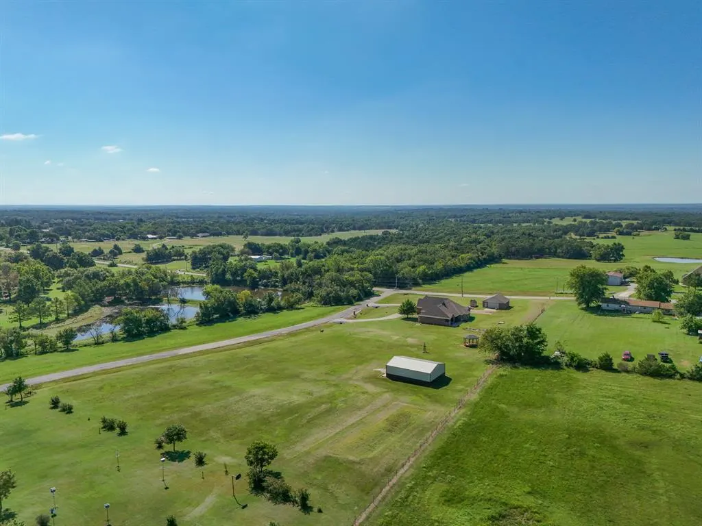 Photo 47 — 404 W Lakeview Drive, Tecumseh, OK 74873