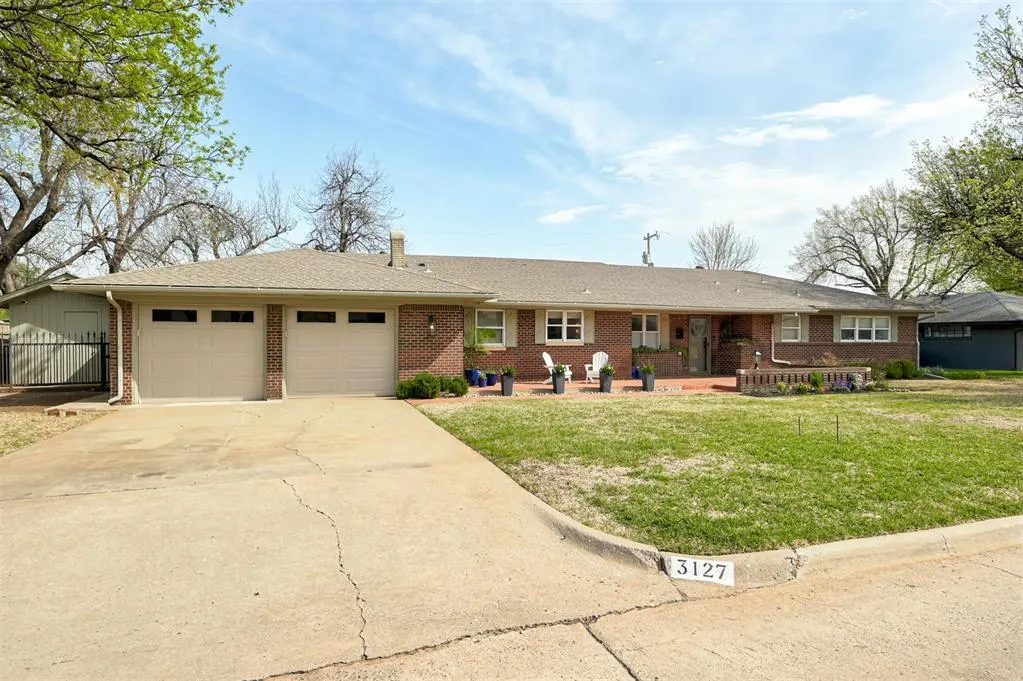 Photo 9 — 3127 NW 69th Street, Oklahoma City, OK 73116