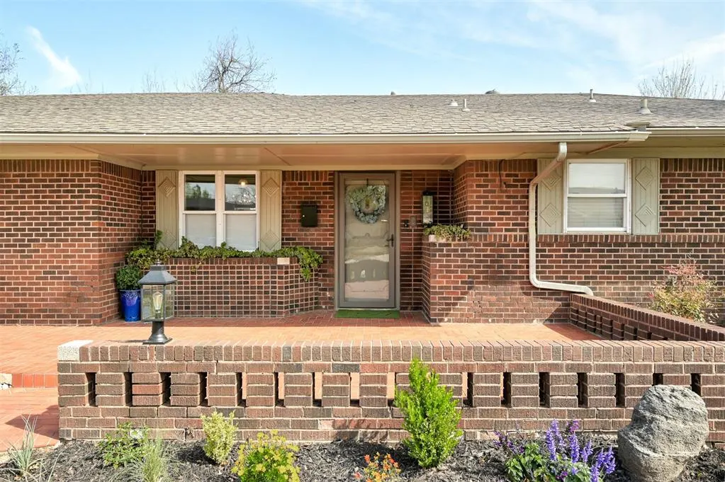 Photo 11 — 3127 NW 69th Street, Oklahoma City, OK 73116