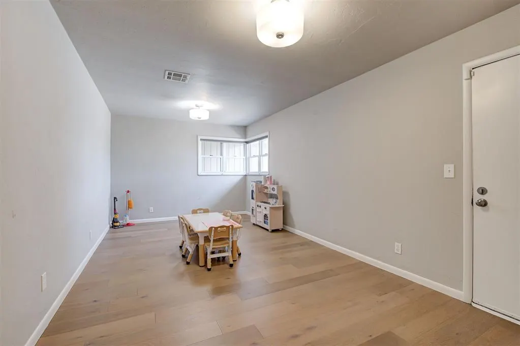 Photo 35 — 3127 NW 69th Street, Oklahoma City, OK 73116