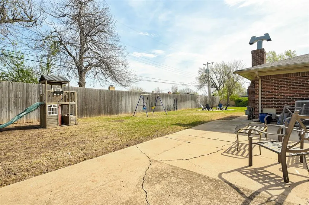 Photo 41 — 3127 NW 69th Street, Oklahoma City, OK 73116