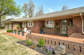 Sold home at 3127 NW 69th Street
