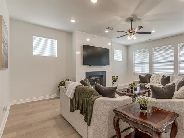 Photo 7 — 17453 240th Street, Washington, OK 73093