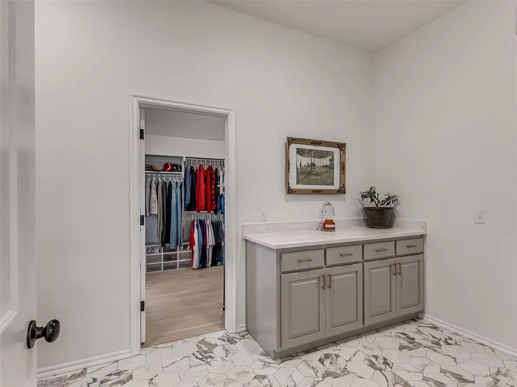 Photo 26 — 17453 240th Street, Washington, OK 73093
