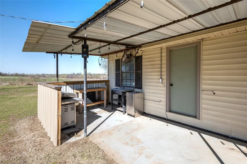 Photo 8 — 27061 S State Highway 19, Cyril, OK 73029