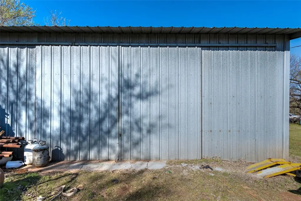 Photo 12 — 27061 S State Highway 19, Cyril, OK 73029