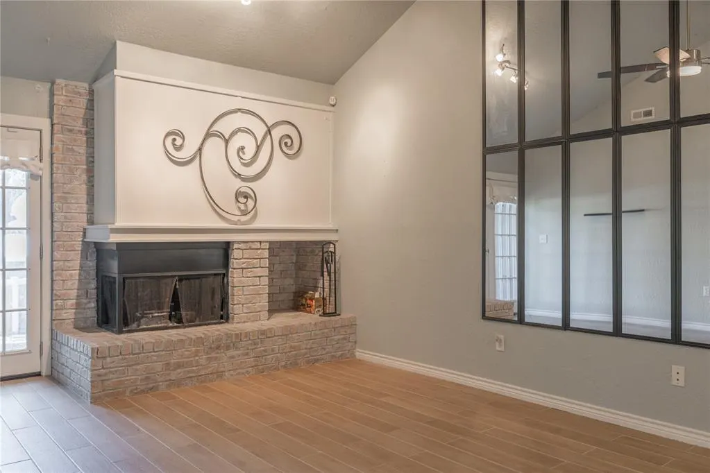 Photo 3 — 2922 Stonepoint Drive, Edmond, OK 73034