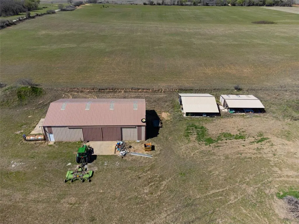 Photo 7 — 27502 Agate Road, Leon, OK 73441