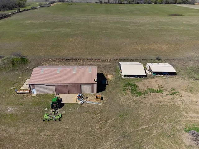 Photo 7 — 27502 Agate Road, Leon, OK 73441