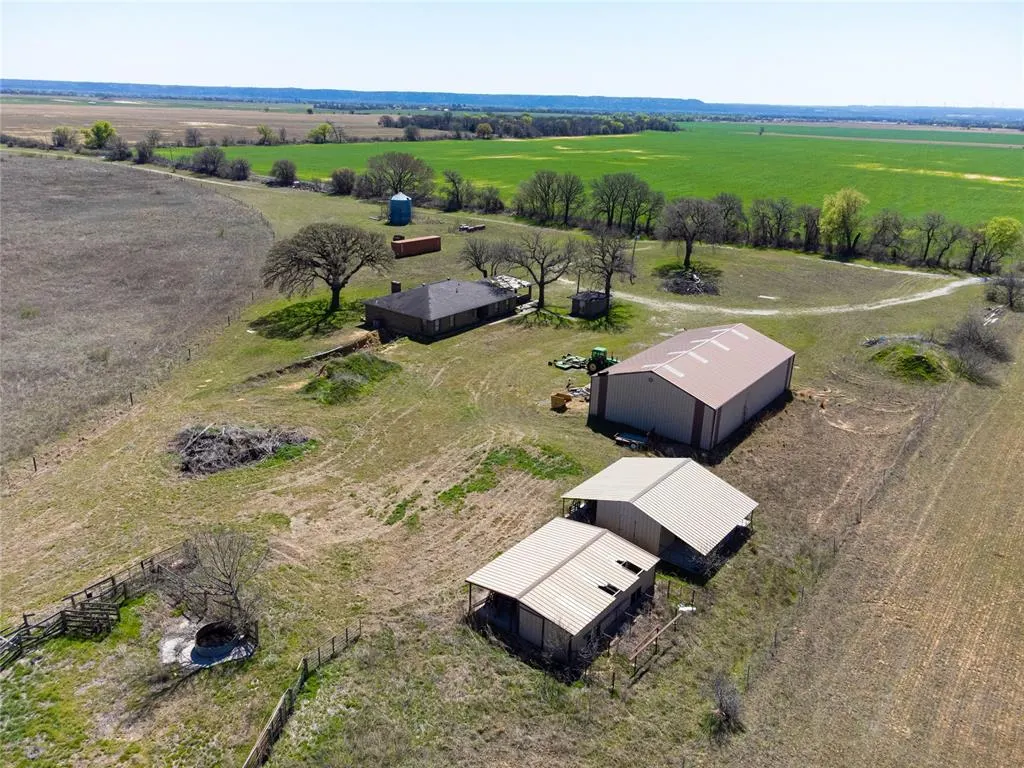 Photo 8 — 27502 Agate Road, Leon, OK 73441