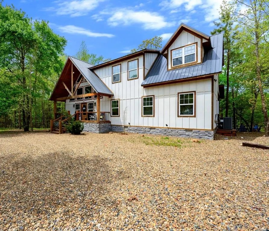 Photo 3 — 47 BRIAR CREEK Court, Broken Bow, OK 74728