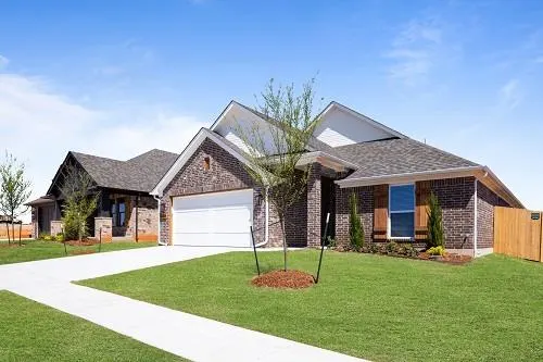 Photo 4 — 16312 Dakota Drive, Oklahoma City, OK 73170