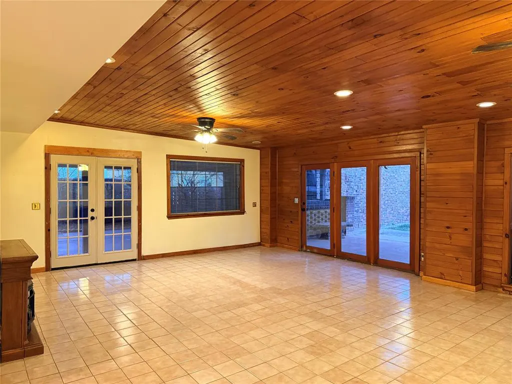 Photo 24 — 808 NW 41st Street, Oklahoma City, OK 73118