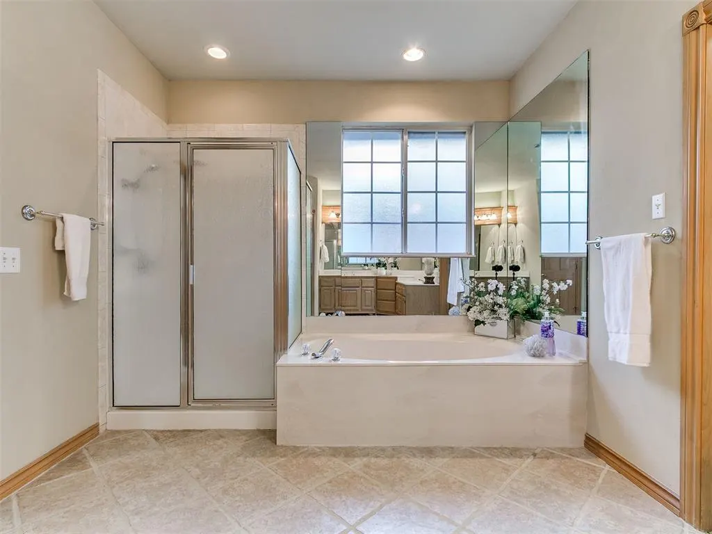 Photo 15 — 14917 Monticello Drive, Oklahoma City, OK 73134
