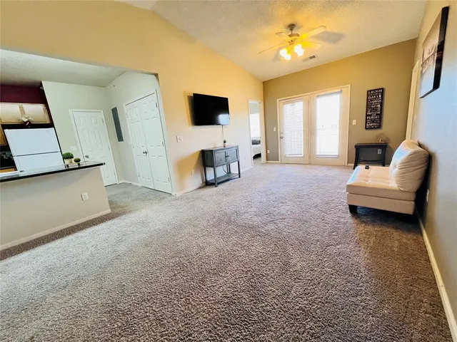 Photo 3 — 2200 Classen Boulevard 1132, Norman, OK 73071