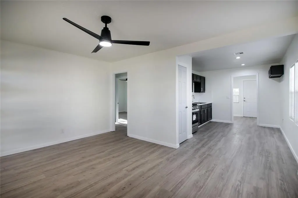 Photo 7 — 220 SE 53rd Street, Oklahoma City, OK 73129
