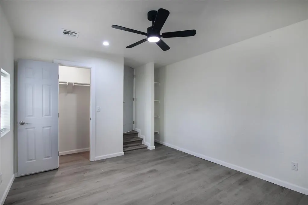 Photo 18 — 220 SE 53rd Street, Oklahoma City, OK 73129