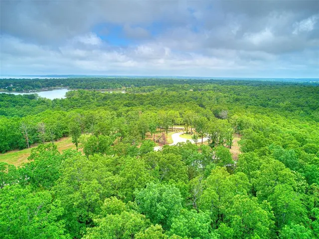 Photo 7 — 8 Patriot Pointe, Eufaula, OK 74432