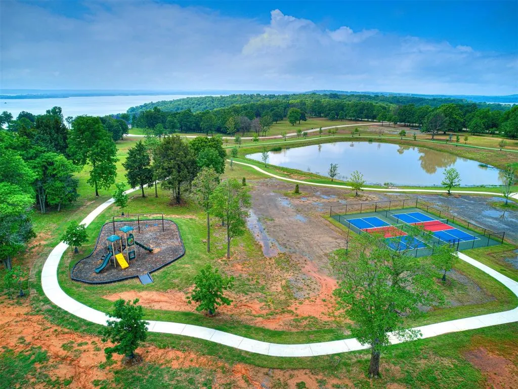 Photo 18 — 8 Patriot Pointe, Eufaula, OK 74432