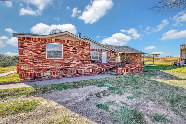Photo 5 — 17421 E 1160 Road, Sweetwater, OK 73666