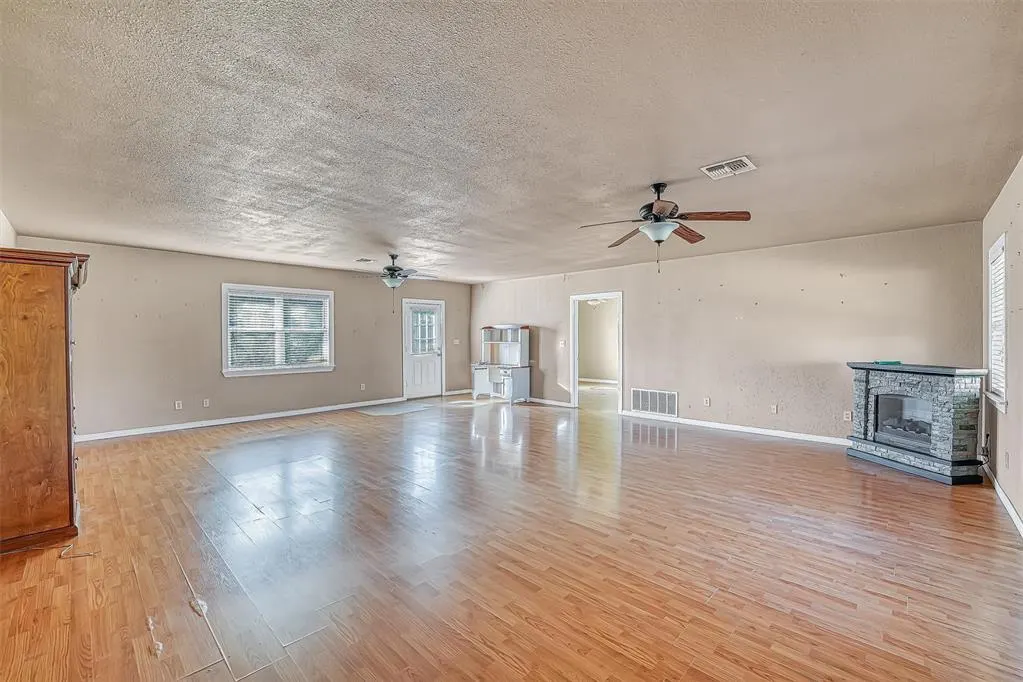 Photo 8 — 17421 E 1160 Road, Sweetwater, OK 73666