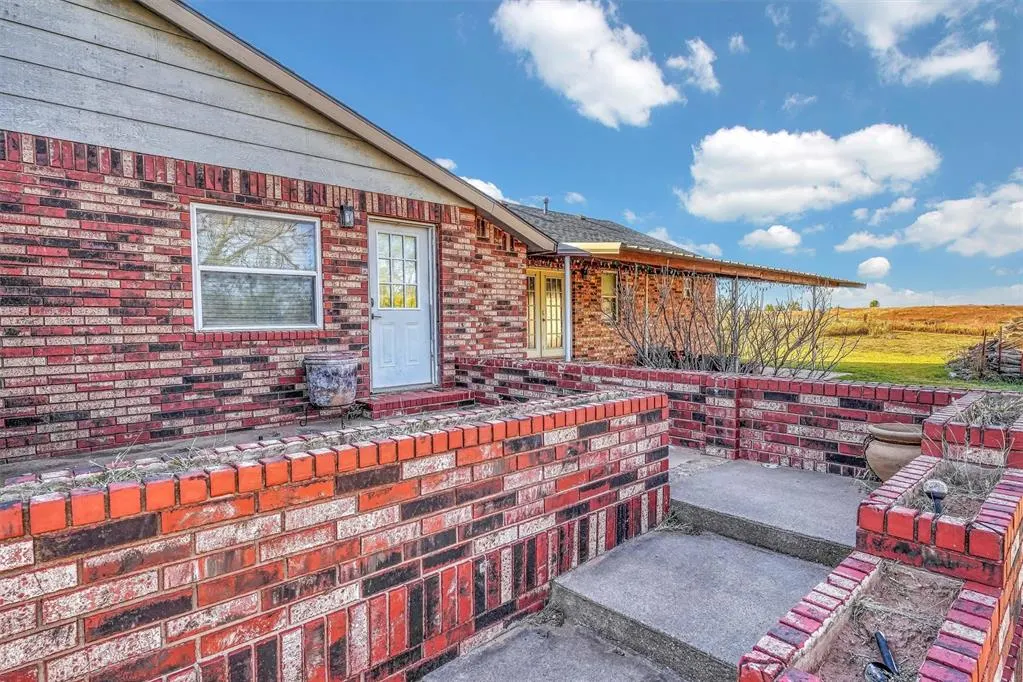 Photo 28 — 17421 E 1160 Road, Sweetwater, OK 73666