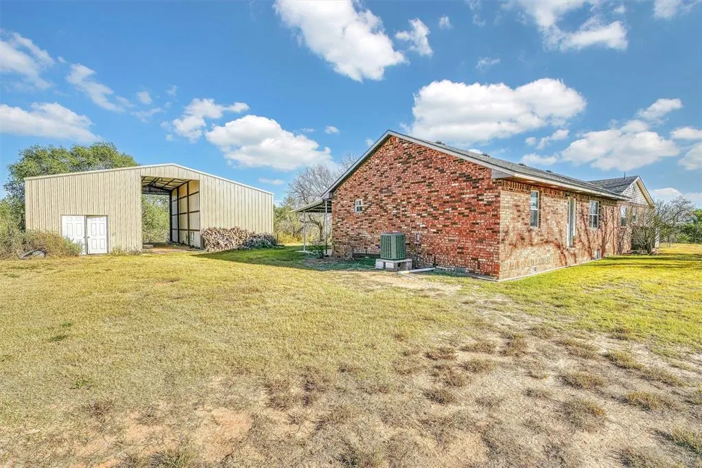Photo 30 — 17421 E 1160 Road, Sweetwater, OK 73666