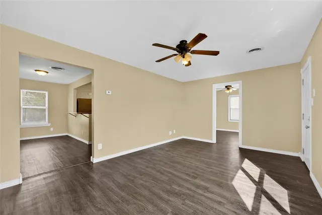 Photo 5 — 903 SW Garfield Avenue, Lawton, OK 73501