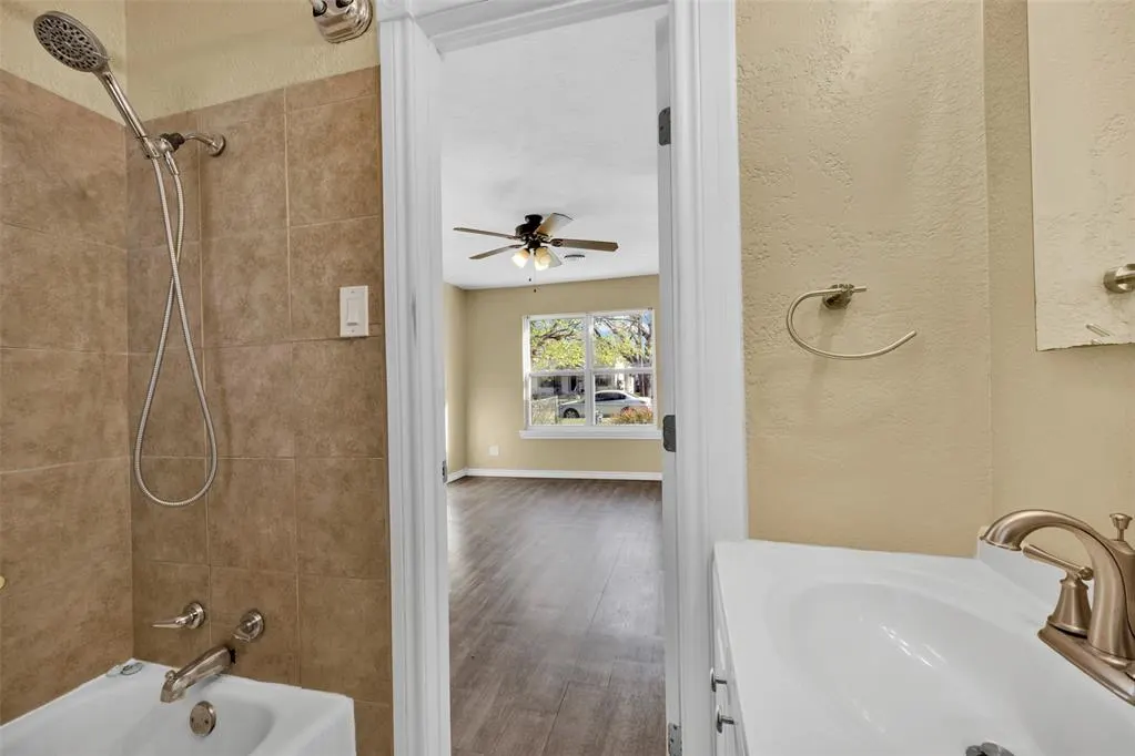 Photo 13 — 903 SW Garfield Avenue, Lawton, OK 73501