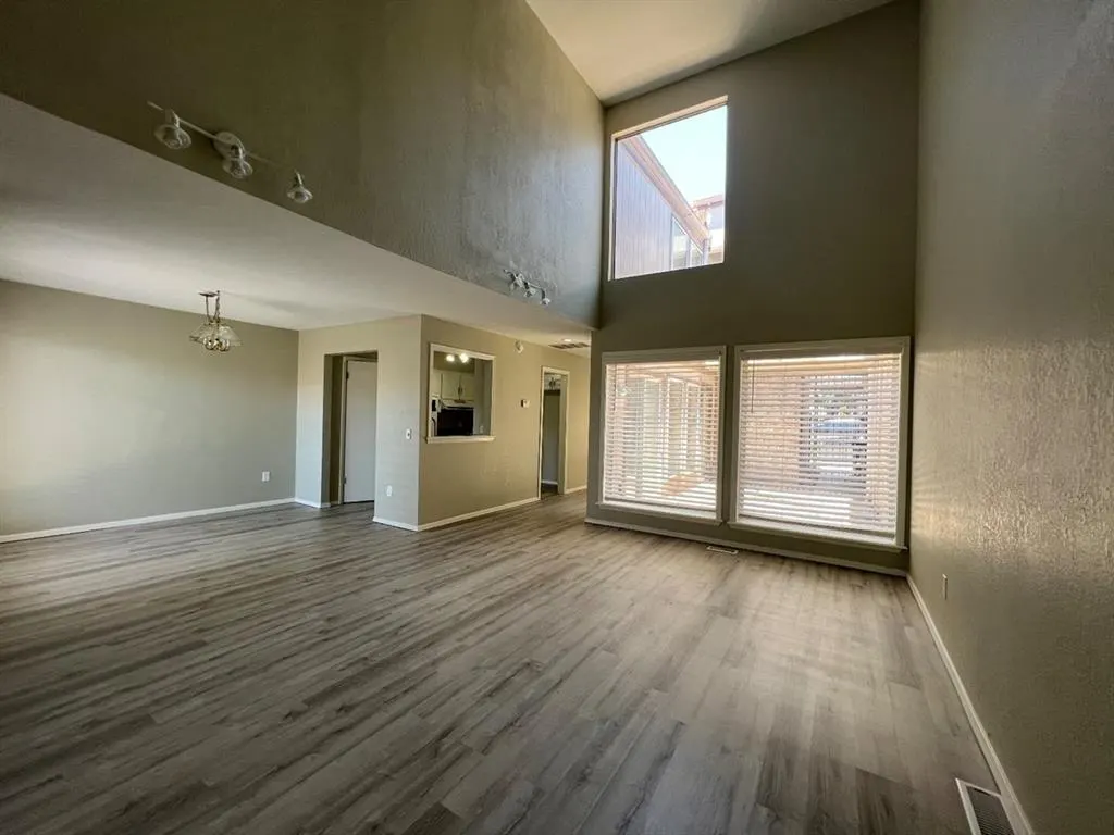 Photo 12 — 1902 Three Stars Road, Edmond, OK 73034