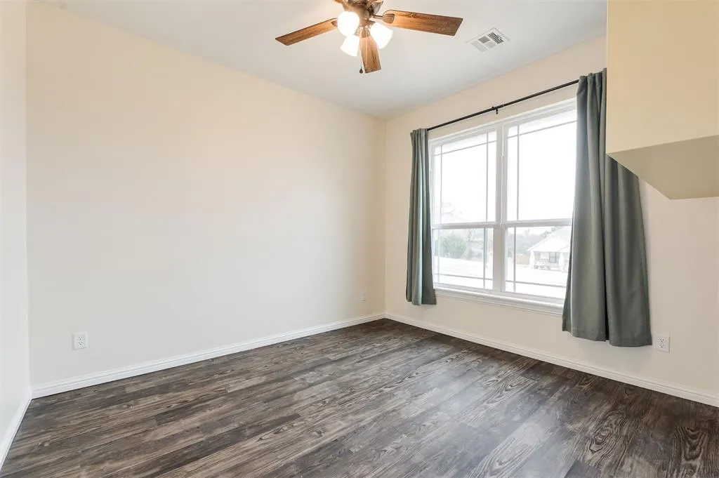 Photo 14 — 8710 Overlook Drive, Guthrie, OK 73044