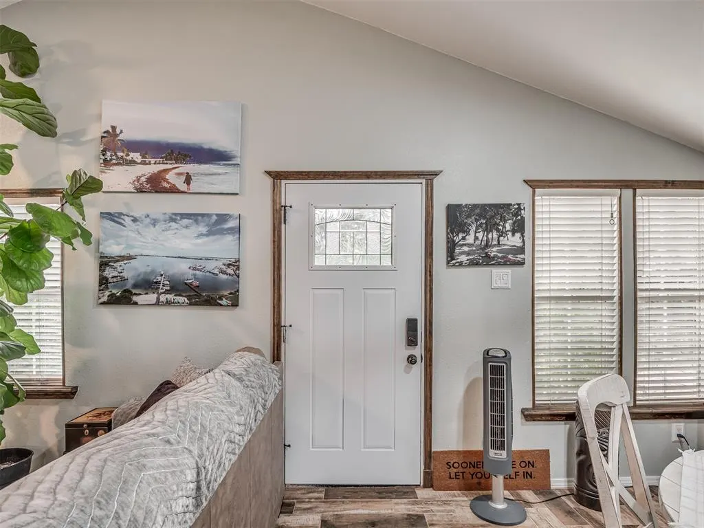 Photo 4 — 11440 W Cedar Lake Drive, Hinton, OK 73047