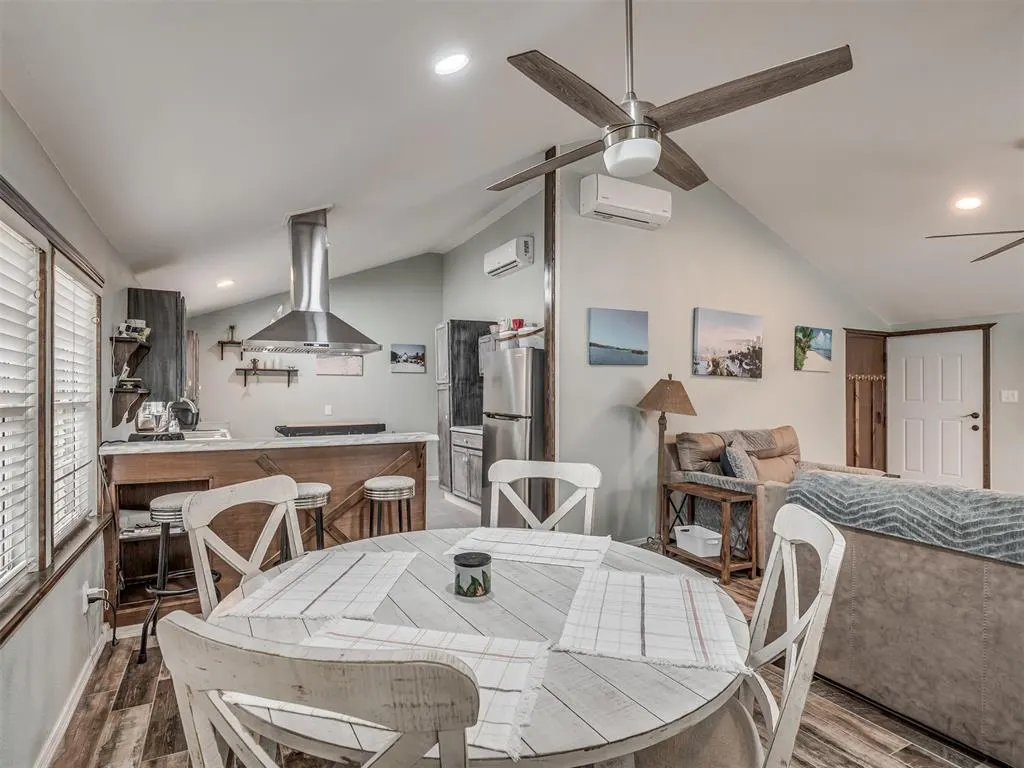 Photo 12 — 11440 W Cedar Lake Drive, Hinton, OK 73047
