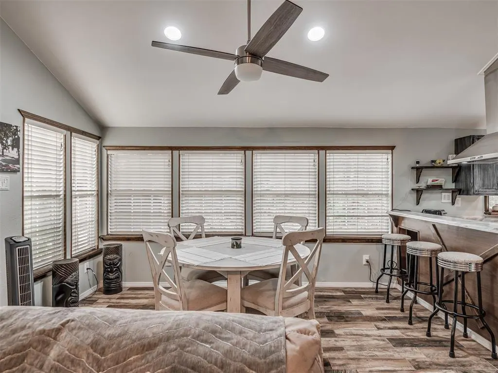 Photo 13 — 11440 W Cedar Lake Drive, Hinton, OK 73047