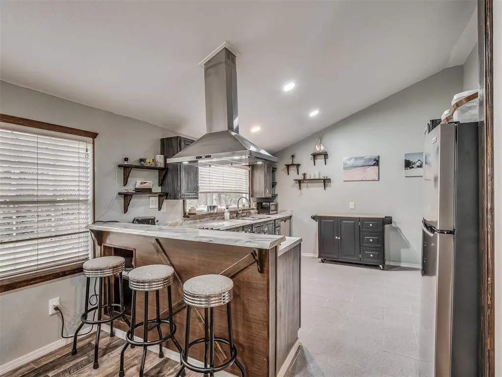 Photo 14 — 11440 W Cedar Lake Drive, Hinton, OK 73047
